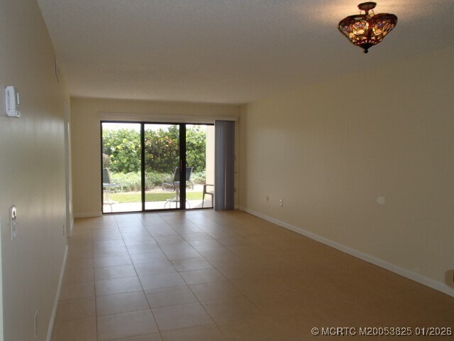 Building Photo - 7400 S Ocean Dr