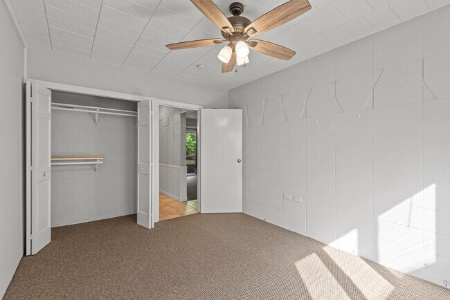 Building Photo - Great pet friendly 1 BR/1Bath  in St. Anth...