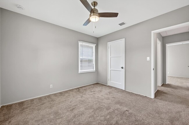 Building Photo - 4913 Premiere Ave