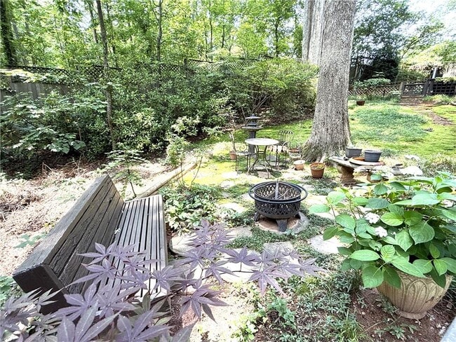 Building Photo - 3389 Spinnaker Way