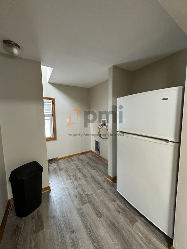 Building Photo - 1724 S Fairbanks St