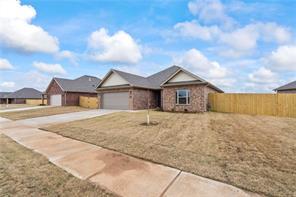 Building Photo - 146 N Banner Ave