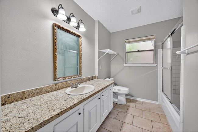 Building Photo - 9602 S Petersham Dr