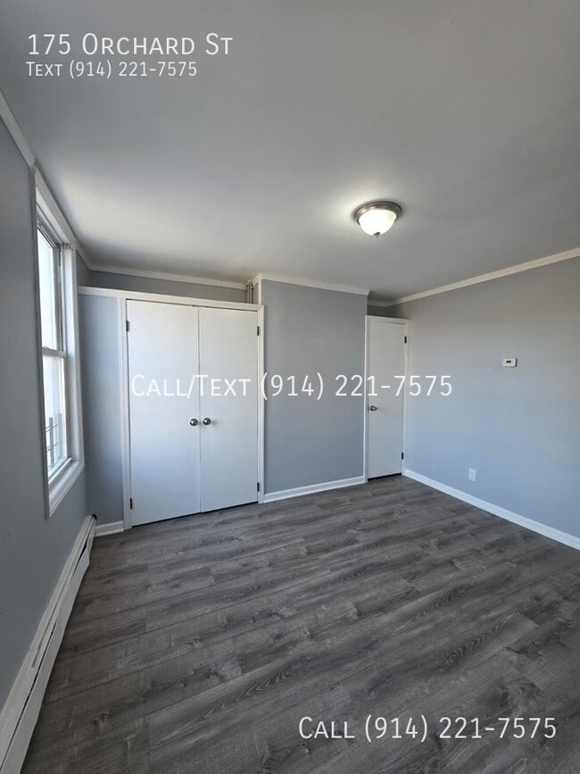 Building Photo - 175 Orchard St