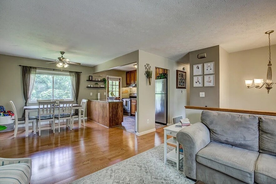 Building Photo - 7762 E Covered Bridge Dr