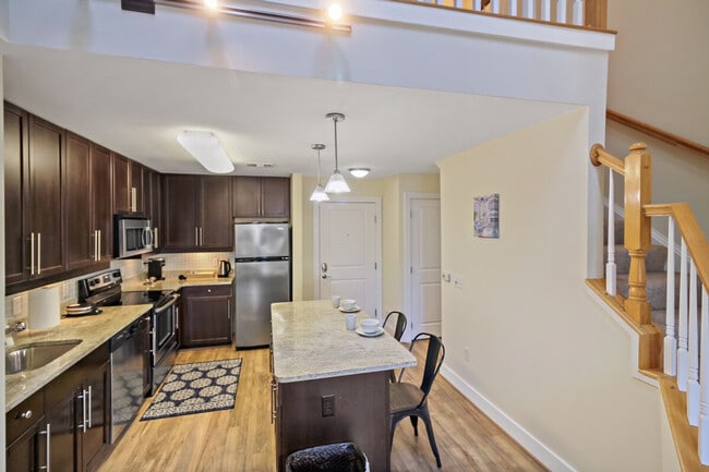 Building Photo - 599 John Carlyle St