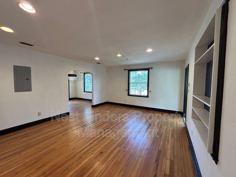 Building Photo - 1255 Eutaw Pl
