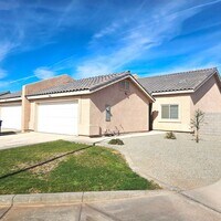 Building Photo - Corner Unit available in Desert Sky