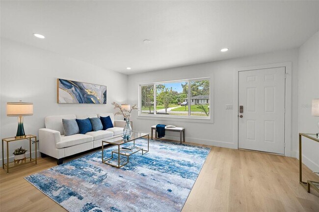Building Photo - 5028 Cardinal Dr