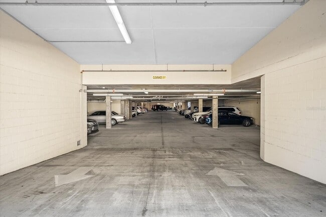 Building Photo - 14041 Bellagio Way
