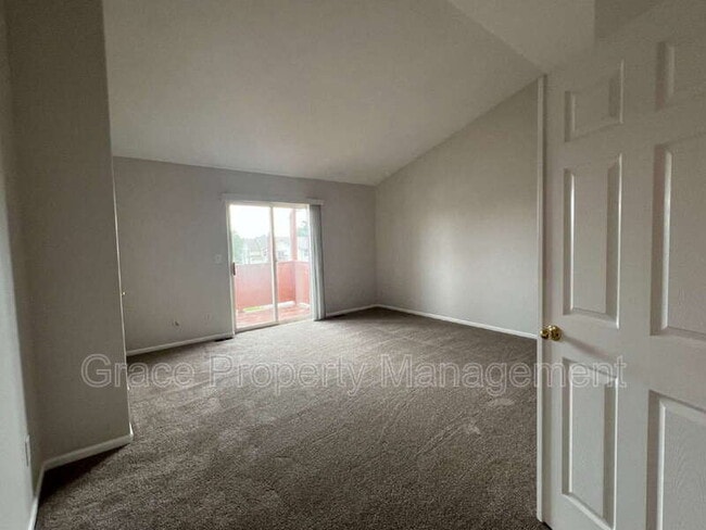 Building Photo - 4135 E 119th Pl