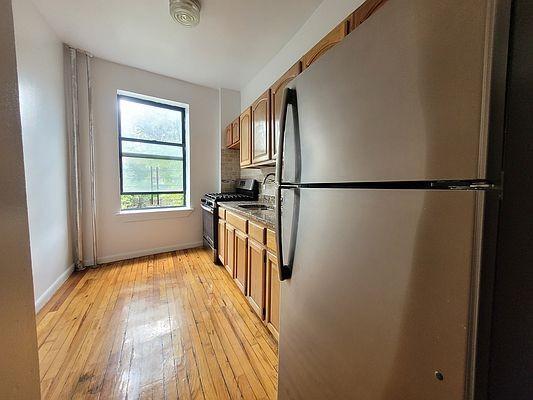 Building Photo - 1 bedroom in BRONX NY 10468