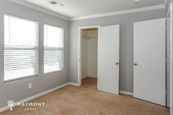 Building Photo - 177 Bermuda Lakes Dr