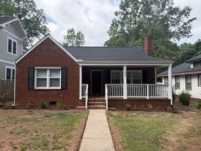 Building Photo - Updated Home Near Uptown with Fenced Backyard