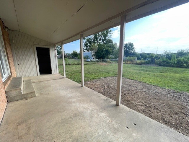 Building Photo - 1915 S 10th St