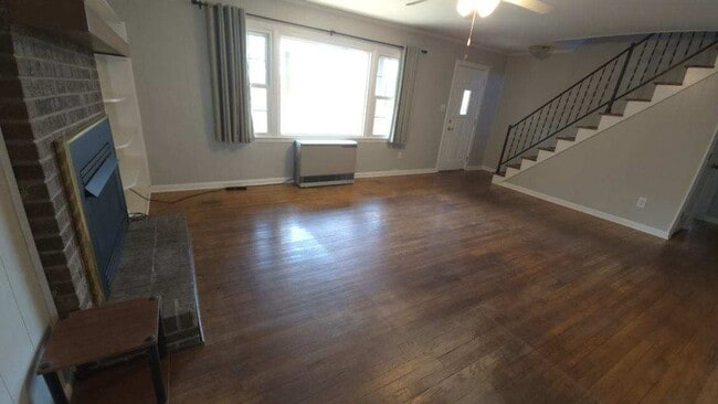 Building Photo - 3 Bedroom 2 Bathroom home for rent