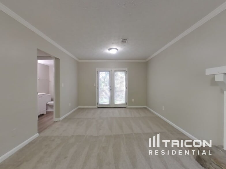 Primary Photo - 6247 Creekford Dr
