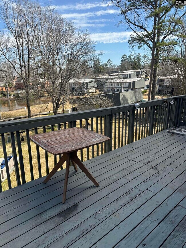 Building Photo - 301 Harbor Heights Dr