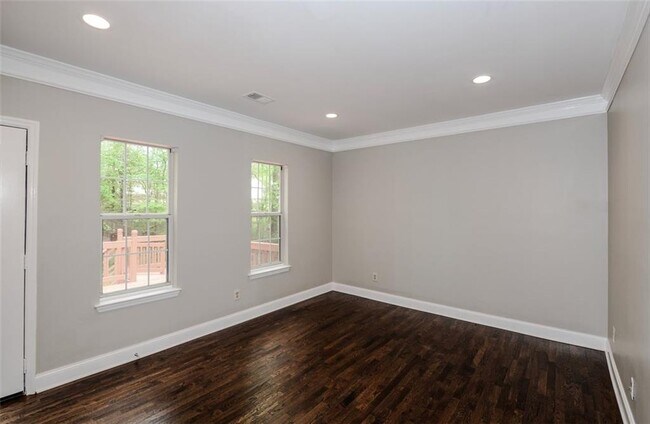 Building Photo - 515 Abbotts Hill Ln