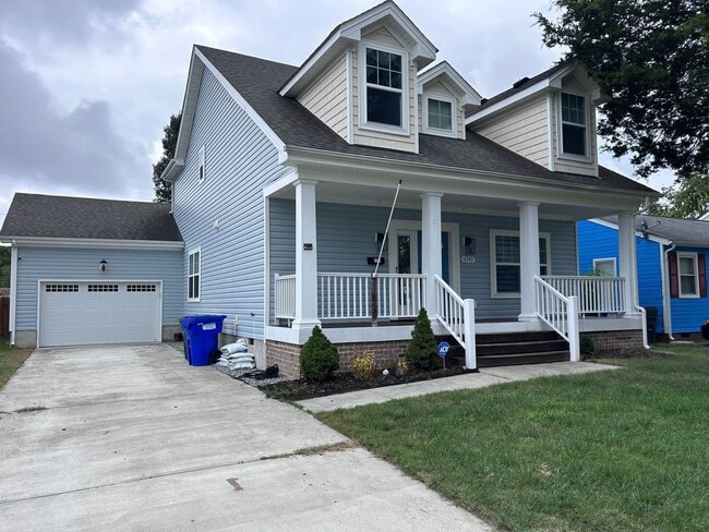 Building Photo - Charming 4-Bed, 2.5-Bath Coastal Cottage –...