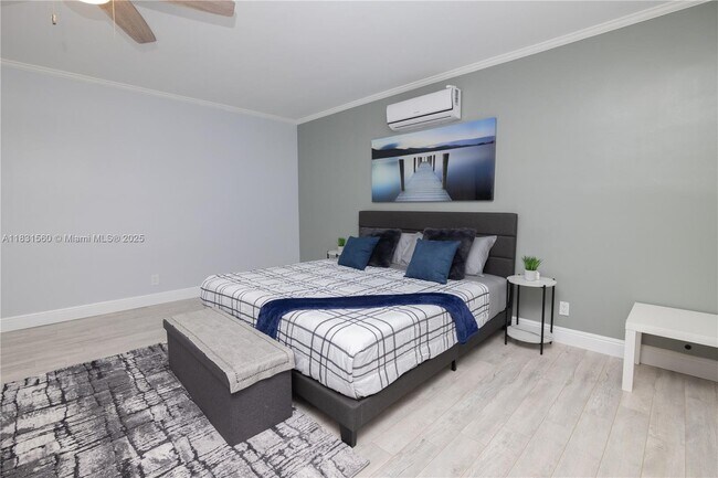Building Photo - 413 Tamarind Dr