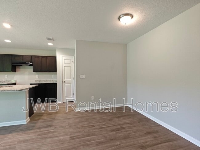 Building Photo - 8345 Nussbaum Dr