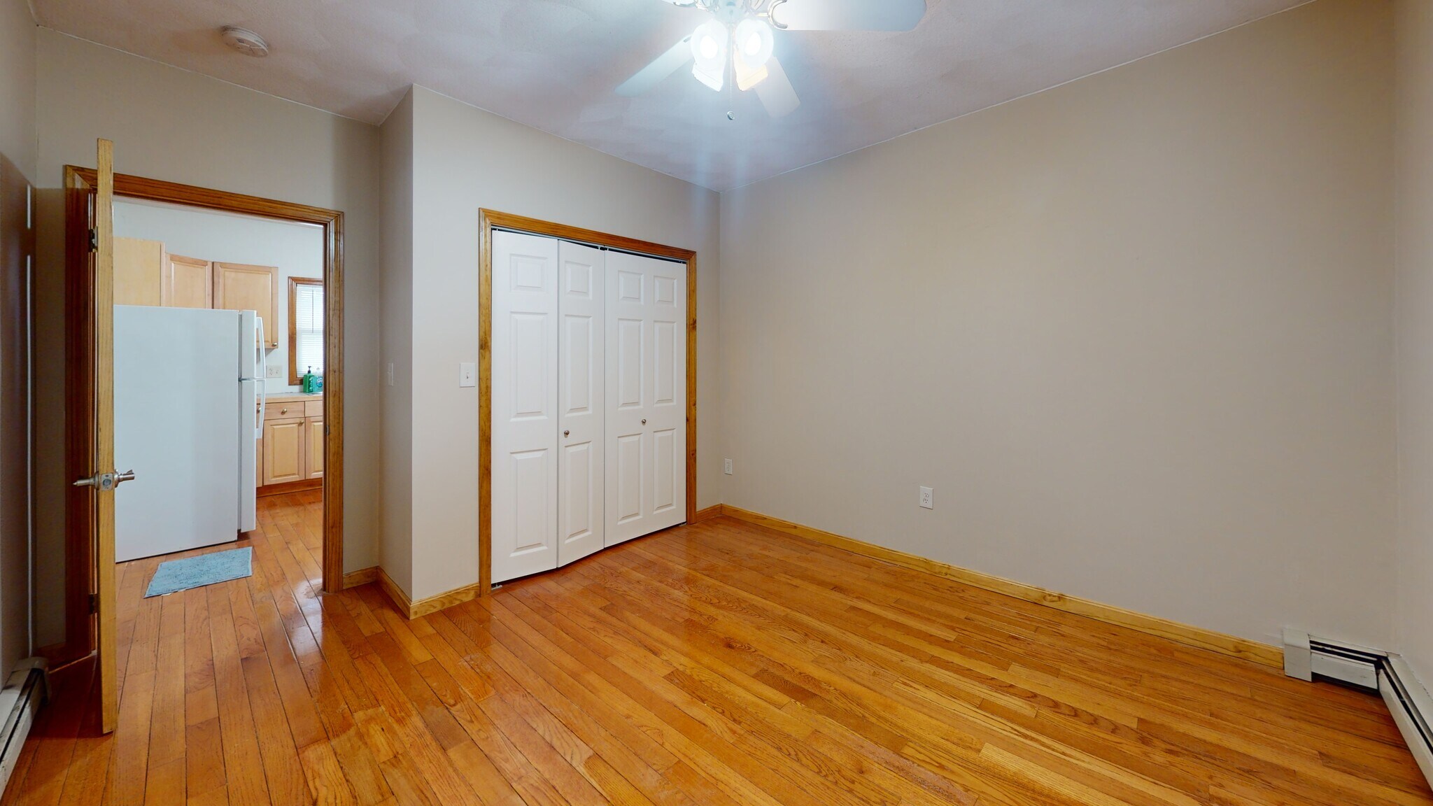 Building Photo - 64 Paris St