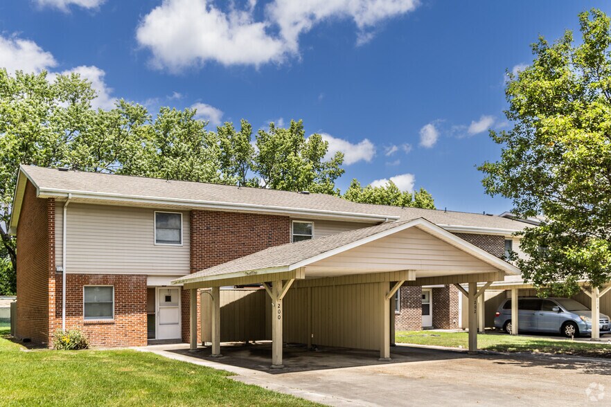 Building Photo - Coastal Park Townehomes
