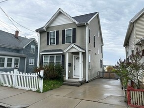 Building Photo - 77 Faywood Ave