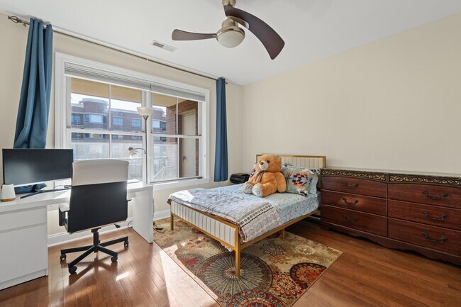 Building Photo - 20 Ave at Port Imperial