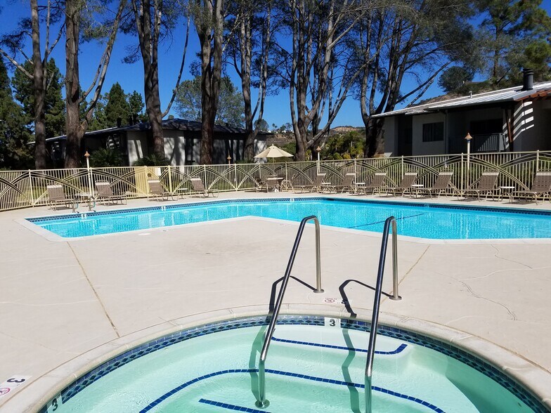 Building Photo - 1760 El Camino Real