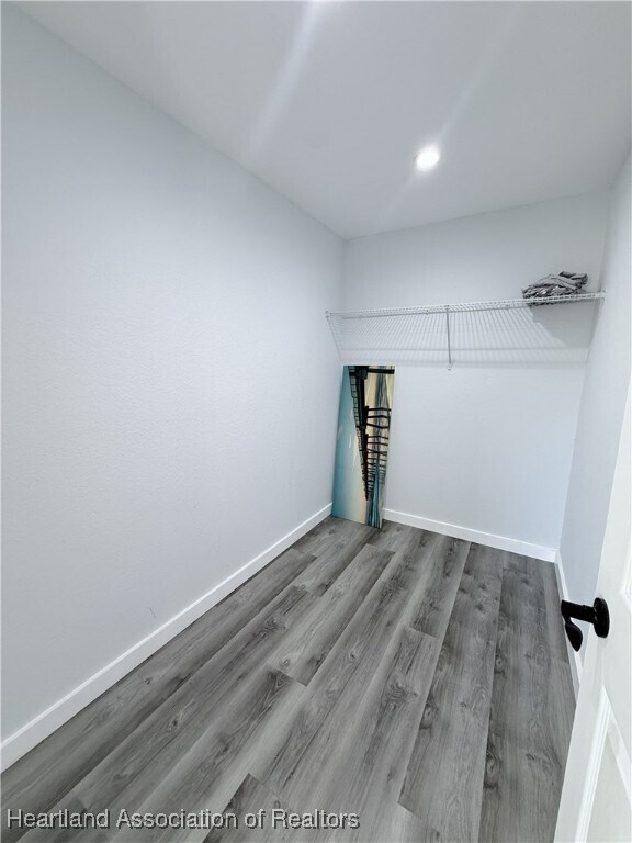 Building Photo - 115 Fire Island Ave NE