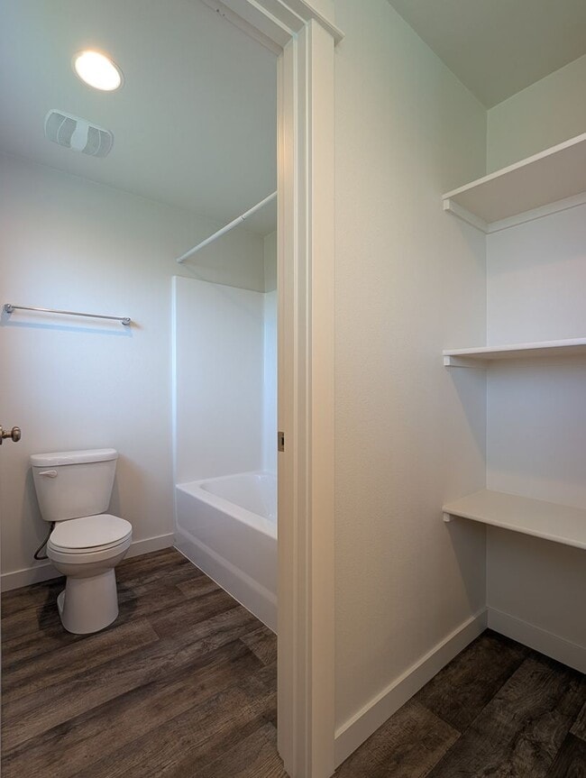 Building Photo - Beautiful 3-Bedroom, 2-Bath Home in Springfield!