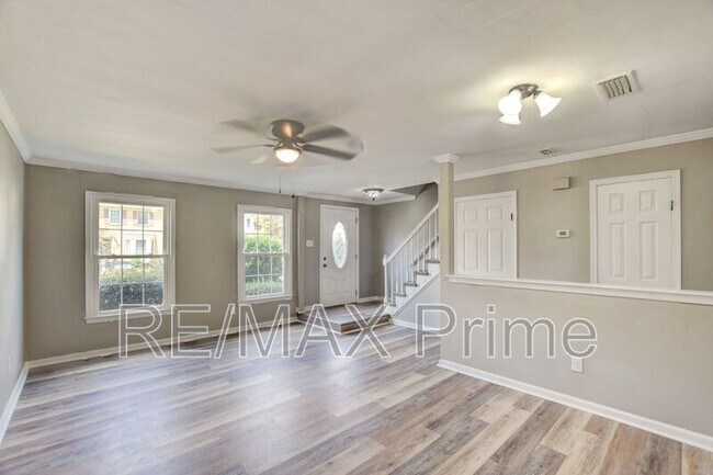 Building Photo - 5519 Baccalaureate Dr