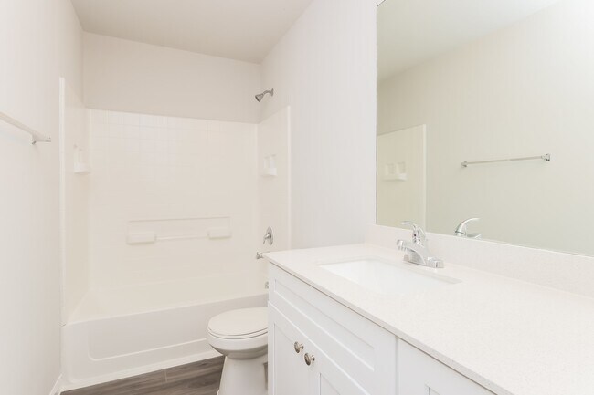 Building Photo - 2447 Gibbs Bend Ct