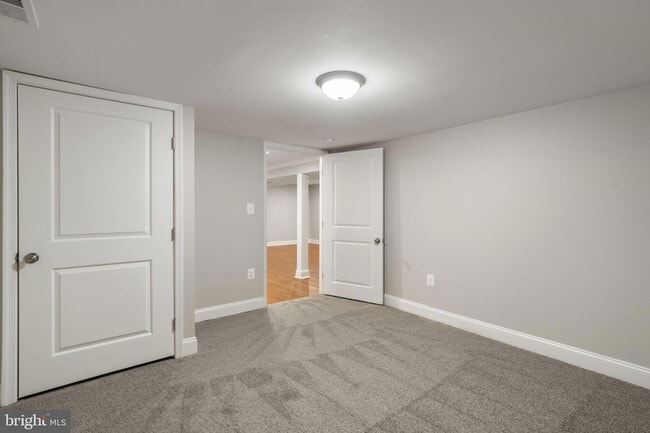 Building Photo - 1516 Cedarwood Dr