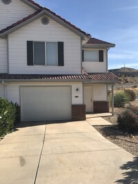 Building Photo - Northview Commercial Park Townhome