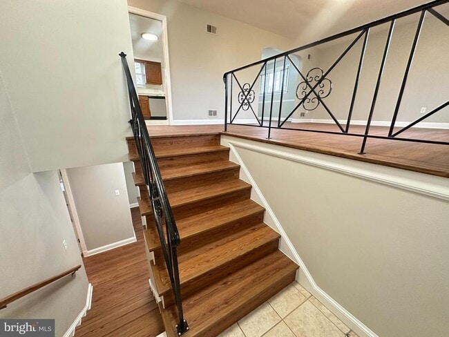 Building Photo - 3912 21st Ave