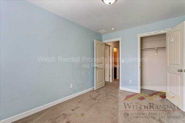 Building Photo - 1140 Seraphim Ct