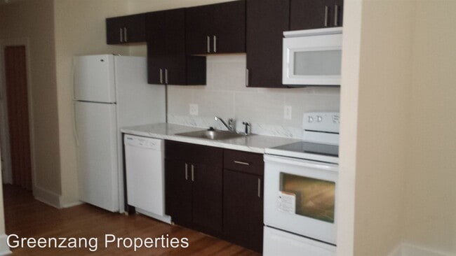Building Photo - 503 S 41st St