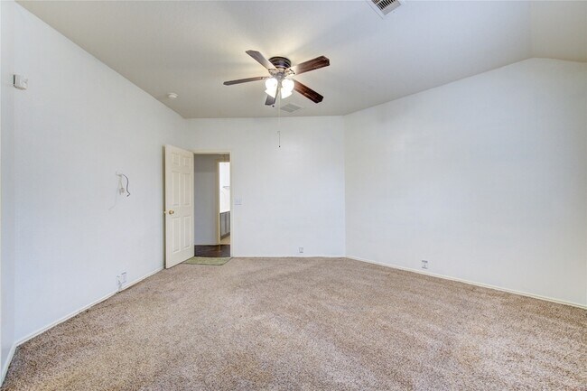 Building Photo - 14027 Coveney Dr