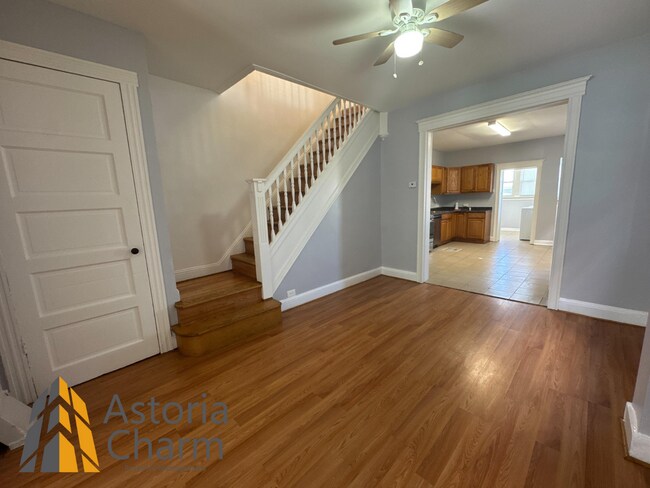 Primary Photo - Comfortable 3-Bedroom with Hardwood Floors...