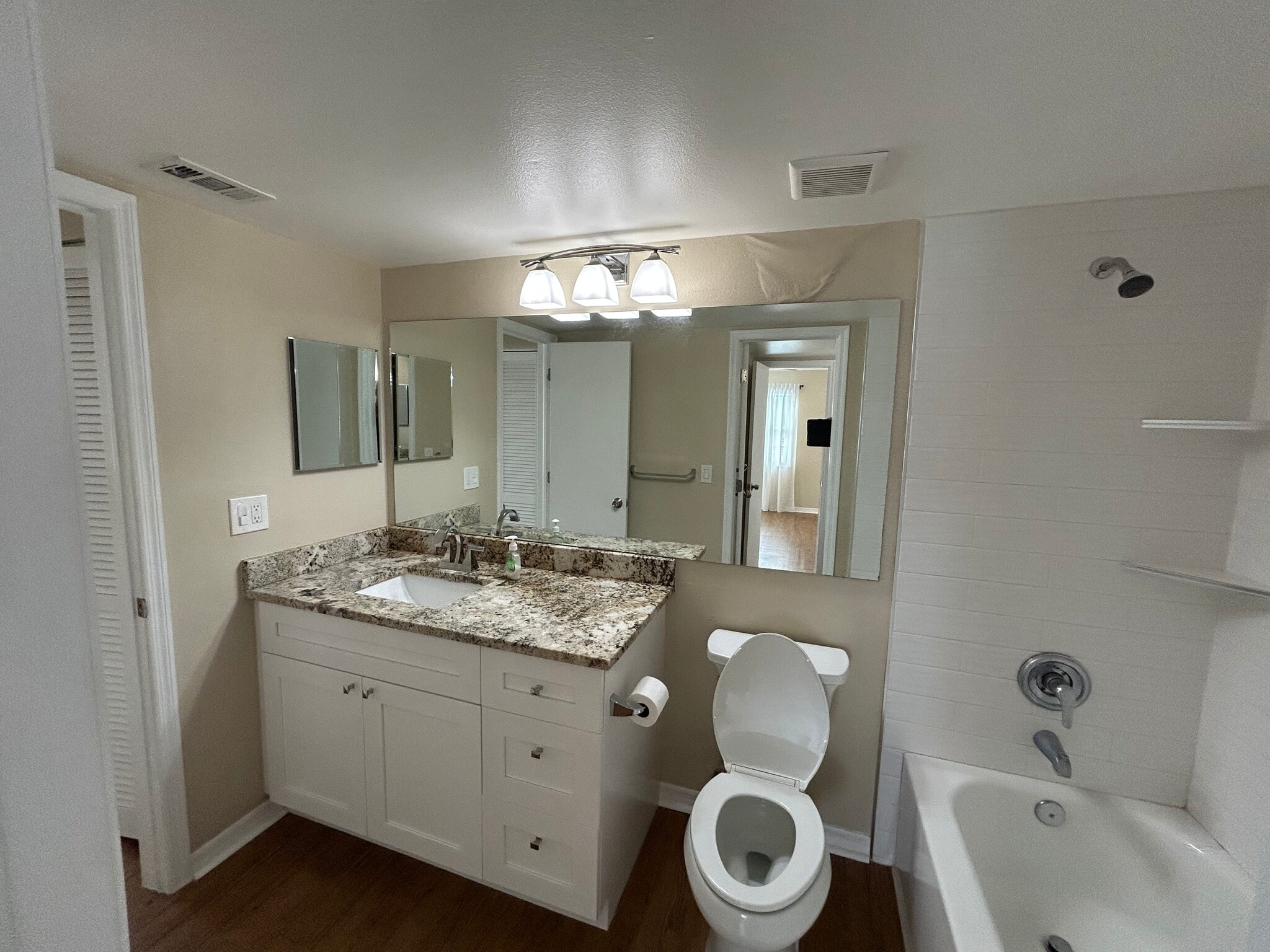 Building Photo - 6810 Stones Throw Cir N