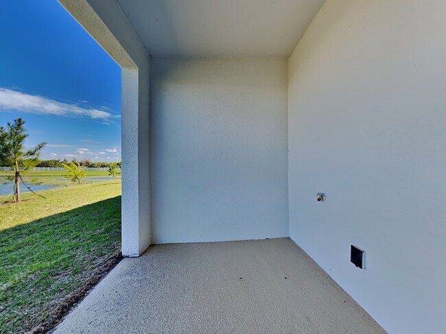 Building Photo - 310 Mangrove Shade Cir