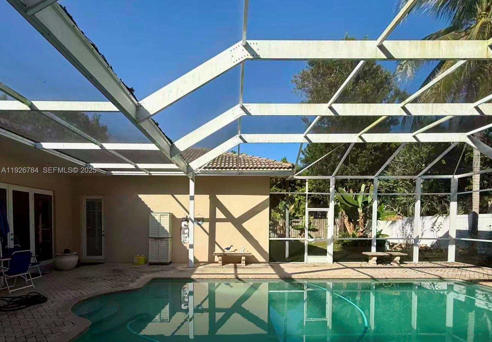 Building Photo - 15335 SW 80th Ave