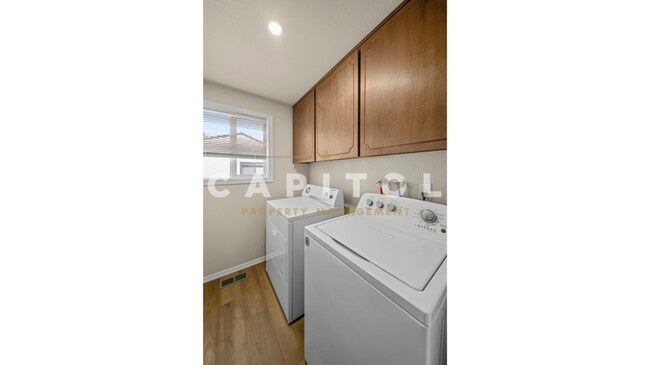 Building Photo - 6417 Congressional Dr SE