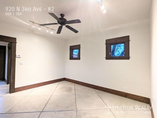 Building Photo - 920 N 3rd Ave