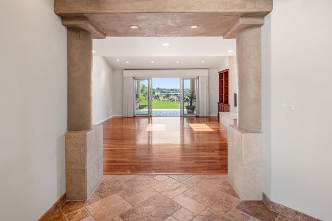 Building Photo - Custom Single Story in coveted Alvarado Es...