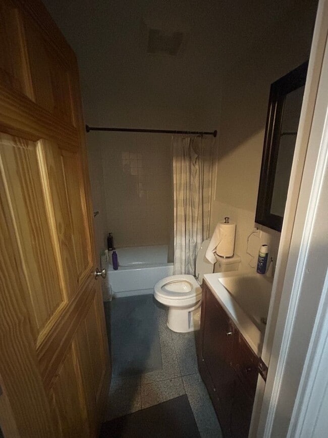 Building Photo - South End / Lower Roxbury 4 Bed – In-Unit Laundry – Porch – No Fee