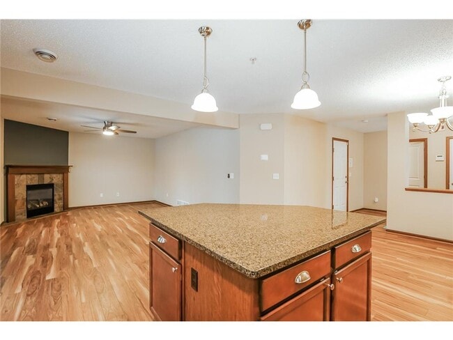 Building Photo - 15640 60th Ave N